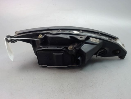 PHARE GAUCHE FORD FOCUS I 1998-2004