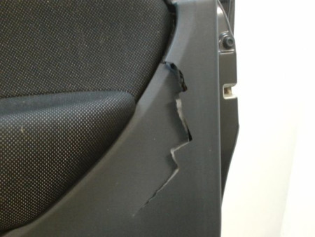 PORTE AVANT DROIT HONDA CIVIC 2004-
