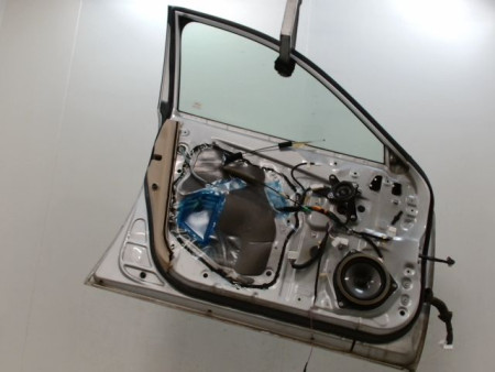 PORTE AVANT GAUCHE LEXUS IS 2006-