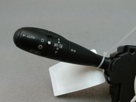 BLOC COMMODOS PEUGEOT 206 + 2009-2013