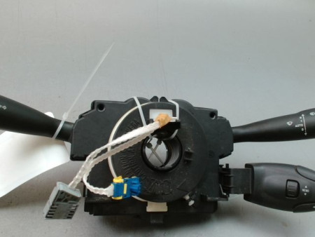 BLOC COMMODOS PEUGEOT 206 + 2009-2013