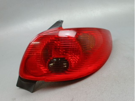 FEU ARRIERE DROIT PEUGEOT 206 1998-2009