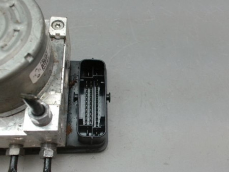 UNITE HYDRAULIQUE ABS PEUGEOT 2008