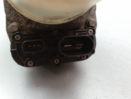 POMPE DIRECTION ASSISTEE OPEL ZAFIRA MONOSP. II Phase 1 (B) 2005-2007