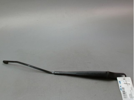BRAS ESSUIE-GLACE AVANT DROIT PEUGEOT 406 BERL. Phase 2 1999-2004