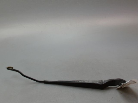 BRAS ESSUIE-GLACE AVANT GAUCHE PEUGEOT 406 BERL. Phase 2 1999-2004
