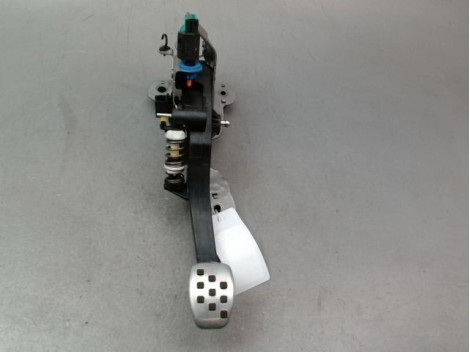 PEDALE EMBRAYAGE RENAULT MEGANE COUPE III Phase 3 2013-...