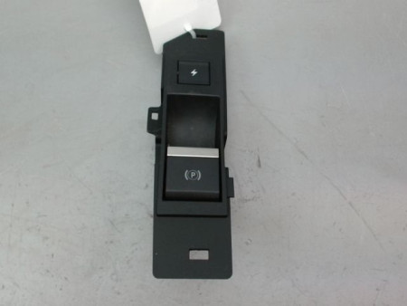 INTERIEUR COMMANDE FREIN A MAIN CITROEN E-C4