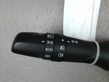 COMMANDE ECLAIRAGE SUZUKI SWIFT