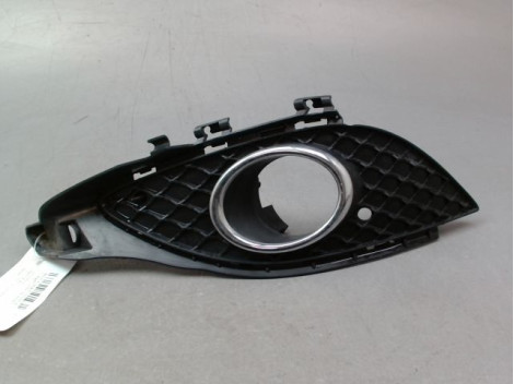 GRILLE VENTILATION PARE-CHOC AVG MERCEDES CLASSE A 2004-