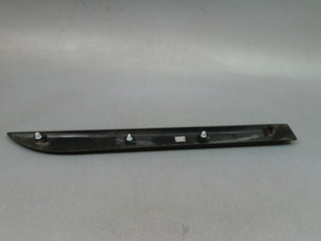 PROTECTION PORTE ARRIERE GAUCHE DACIA LOGAN MCV 2007-