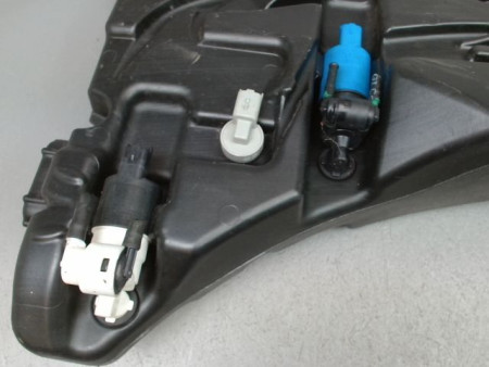 RESERVOIR LAVE-GLACE AVANT CITROEN C4 PICASSO