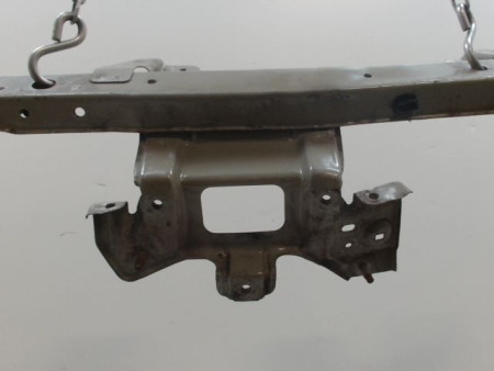 TRAVERSE SUPERIEURE ARMATURE AVANT NISSAN PULSAR