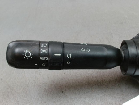 COMMANDE ECLAIRAGE KIA PICANTO