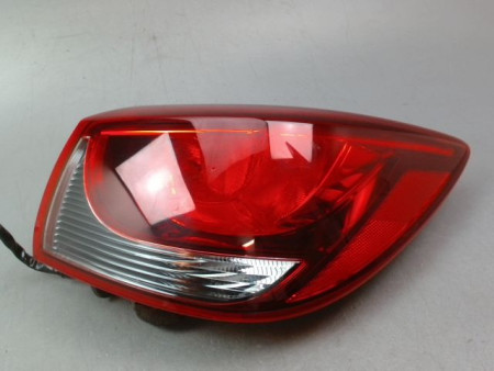 FEU ARRIERE DROIT MAZDA MAZDA 2