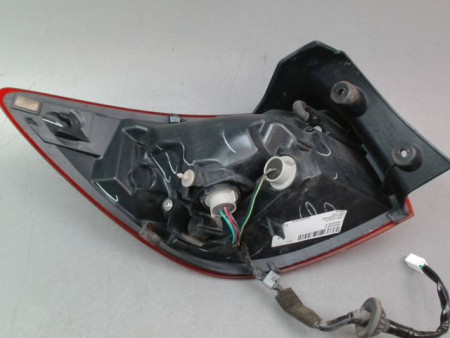 FEU ARRIERE DROIT MAZDA MAZDA 2