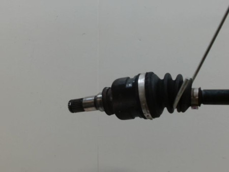 TRANSMISSION AVANT DROIT TOYOTA YARIS II 2010- 1.0 