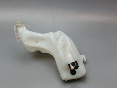 RESERVOIR LAVE-GLACE AVANT PEUGEOT 307 SW Phase 1 2002-2005