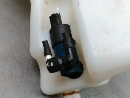 RESERVOIR LAVE-GLACE AVANT RENAULT CLIO III Phase 1 2005-2009