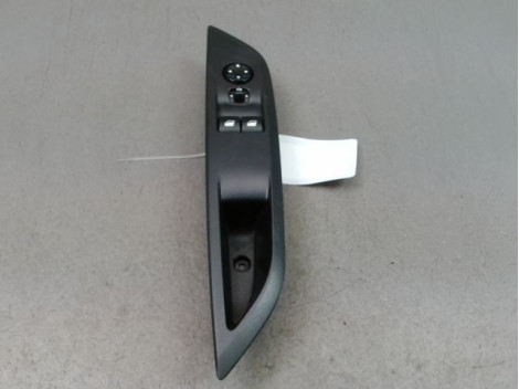 COMMANDE LEVE-GLACE PORTE AVG PEUGEOT 208 2012-...