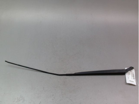 BRAS ESSUIE-GLACE AVANT DROIT RENAULT CLIO III Phase 2 2009-2014