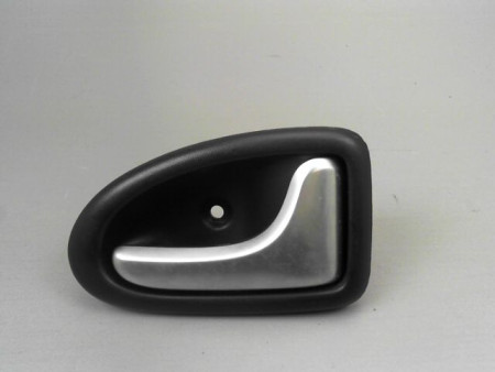 POIGNEE INTERIEURE PORTE AVANT DROIT RENAULT CLIO II Phase 2 2001-2006