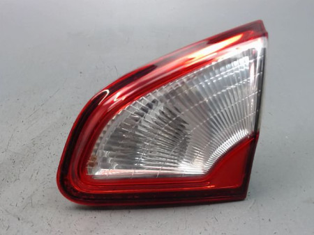 FEU ARRIERE INTERIEUR DROIT NISSAN QASHQAI +2 I Phase 2 LONG 2010-2014