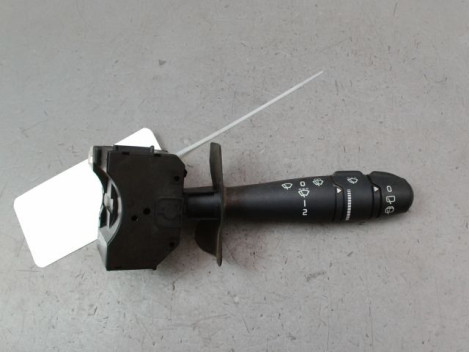 COMMANDE ESSUIE GLACE RENAULT CLIO II Phase 2 2001-2006