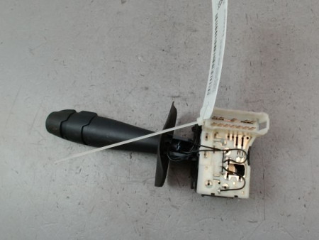 COMMANDE ESSUIE GLACE RENAULT CLIO II Phase 2 2001-2006