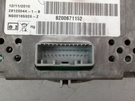 ECRAN GPS RENAULT LATITUDE BERL. 2010-...