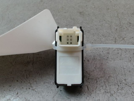 COMMANDE LEVE-GLACE PORTE AVD CITROEN C5 AIRCR.