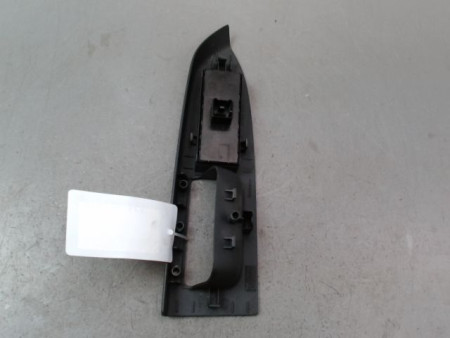 COMMANDE LEVE-GLACE PORTE AVG VOLKSWAGEN TOURAN 09-