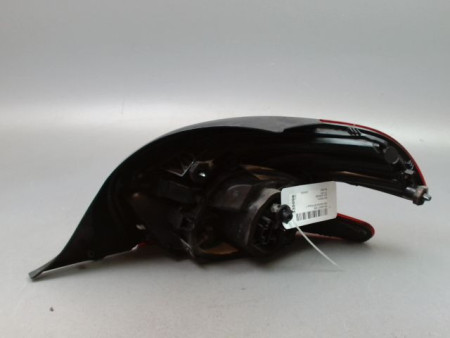 FEU ARRIERE GAUCHE  PEUGEOT 208 Phase 1 2012-...