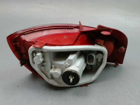 FEU ARRIERE DROIT SEAT IBIZA IV Phase 1 (6J) 2008-2012