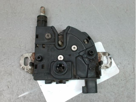 SERRURE CAPOT FORD FOCUS II Phase 2 2008-2010