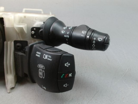 BLOC COMMODOS RENAULT MEGANE BREAK III Phase 1 2009-2012