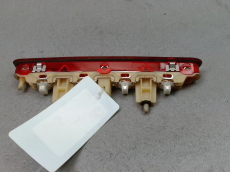 FEUX STOP SUPPLEMENTAIRE PEUGEOT 207 2006-2013