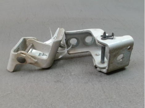 CHARNIÈRE PORTE AVG PEUGEOT 5008 2009-