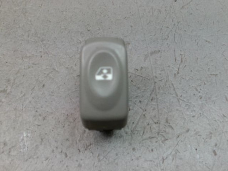 COMMANDE LEVE-GLACE PORTE AVD RENAULT TWINGO I Phase 3 2000-2007