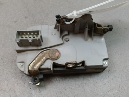 SYSTEME CONDAMNATION AVANT DROIT PEUGEOT 206 1998-2009
