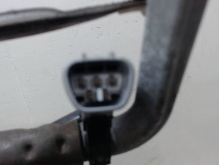 MOTEUR ESSUIE-GLACE AVANT TOYOTA VERSO 2010-