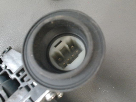 MECANISME+MOTEUR LEVE-GLACE AVANT DROIT TOYOTA YARIS II Phase 2 2009-2011