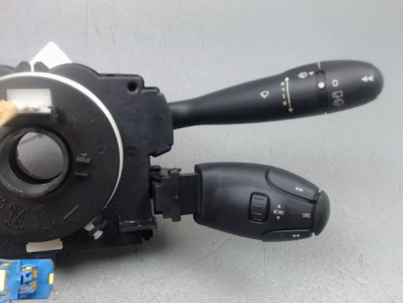 BLOC COMMODOS PEUGEOT 206 + 2009-2013