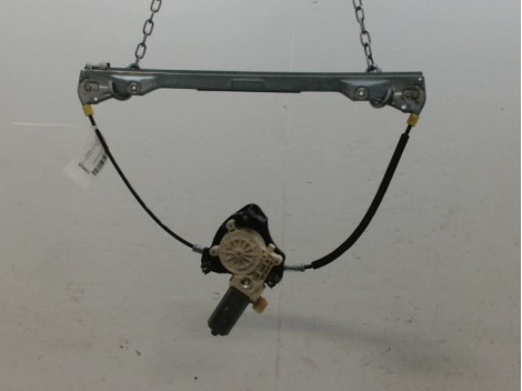 MECANISME+MOTEUR LEVE-GLACE AVANT DROIT RENAULT CLIO CAMPUS II Phase 1 2006-2009