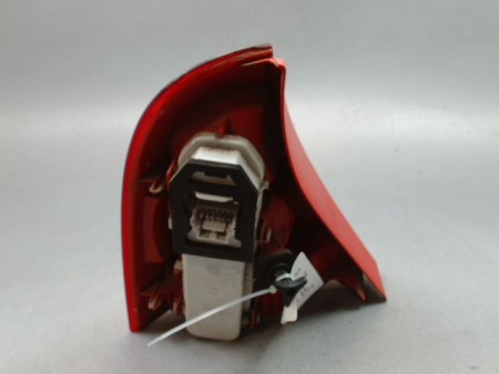 FEU ARRIERE DROIT RENAULT CLIO II Phase 2 2001-2006