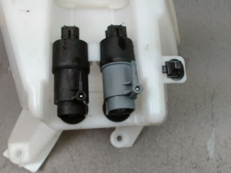 RESERVOIR LAVE-GLACE AVANT TOYOTA YARIS II 2010-