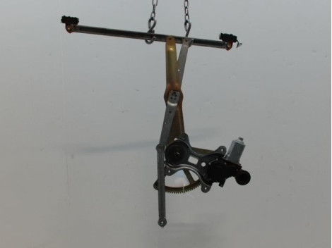 MECANISME+MOTEUR LEVE-GLACE AVANT GAUCHE TOYOTA AVENSIS VERSO 01-03