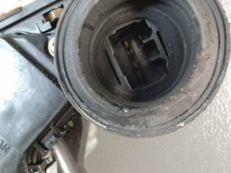 MECANISME+MOTEUR LEVE-GLACE AVANT GAUCHE TOYOTA AVENSIS VERSO 01-03