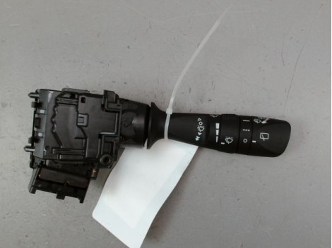 COMMANDE ESSUIE GLACE TOYOTA AURIS 2010-