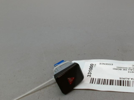 BOUTON DE WARNING TOYOTA AURIS 2010-